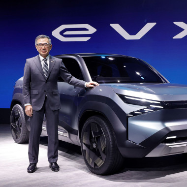 global premiere of concept electric suv evx at maruti suzuki pavilion auto expo’23