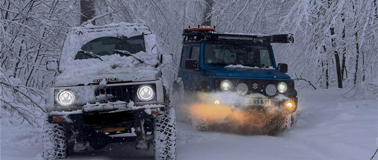 Snevejr er Suzuki 4x4 vejr