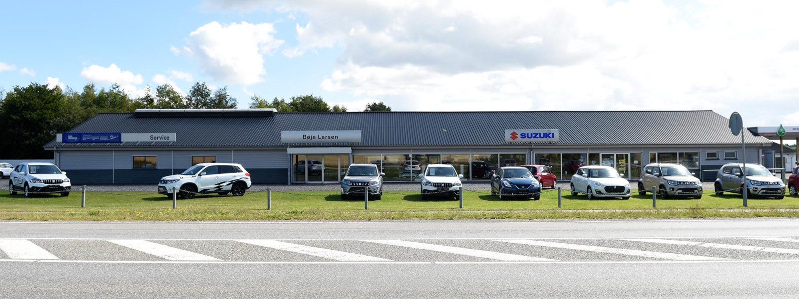 suzuki forhandler hobro.JPG