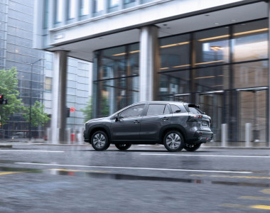 S Cross 8